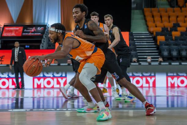 另一支拥有 另一支拥有